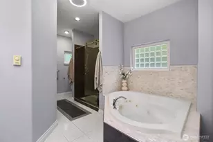 16931 SE Newport Way, Bellevue, WA 98006 - Photo 33