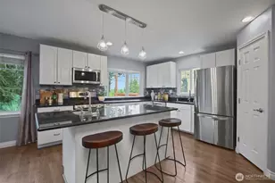 16931 SE Newport Way, Bellevue, WA 98006 - Photo 19