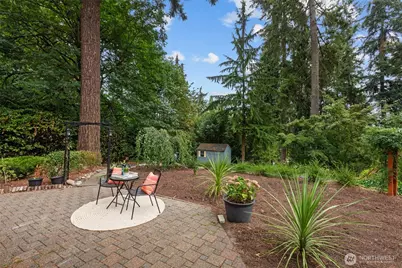 16931 SE Newport Way, Bellevue, WA 98006 - Photo 7