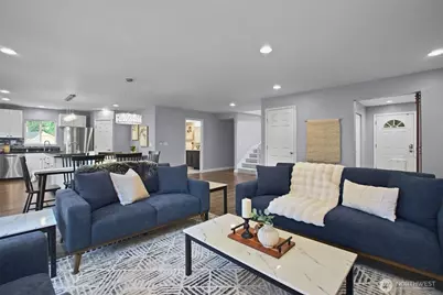 16931 SE Newport Way, Bellevue, WA 98006 - Photo 17