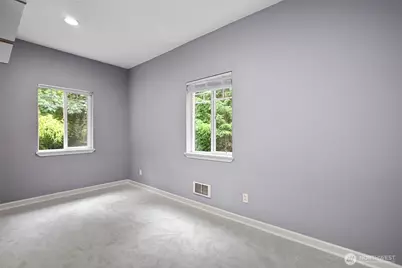 16931 SE Newport Way, Bellevue, WA 98006 - Photo 37