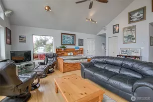 45 S Third St, Pacific Beach, WA 98571 - Photo 11