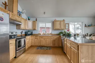 45 S Third St, Pacific Beach, WA 98571 - Photo 17