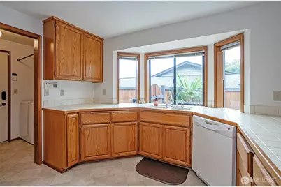 8014 53rd Street W, University Place, WA 98467 - Photo 11