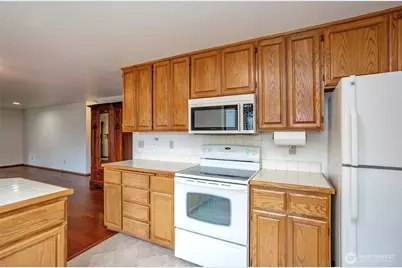 8014 53rd Street W, University Place, WA 98467 - Photo 13