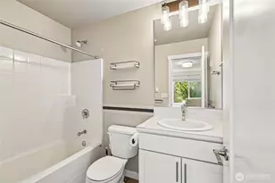 2005 101st Ave SE, Lake Stevens, WA 98258 - Photo 5