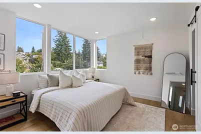 6318 41st Avenue SW #F, Seattle, WA 98136 - Photo 21