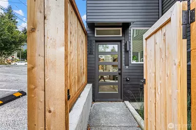 6318 41st Avenue SW #F, Seattle, WA 98136 - Photo 3