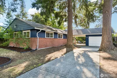 11409 11th Avenue SW, Seattle, WA 98146 - Photo 1