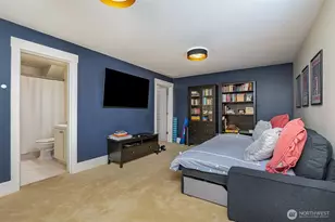 605 20th Ave, Seattle, WA 98122 - Photo 5