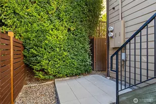 1216 E Fir St, Seattle, WA 98122 - Photo 19