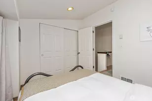 1216 E Fir St, Seattle, WA 98122 - Photo 13