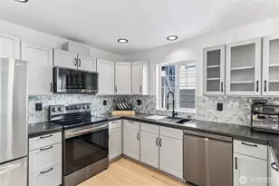5030 Delridge Wy SW, Seattle, WA 98106 - Photo 13