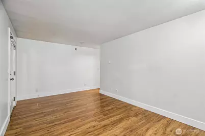 7323 Sand Point Way NE #106, Seattle, WA 98115 - Photo 17