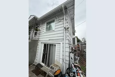 11627 24th Avenue S, Seattle, WA 98168 - Photo 17