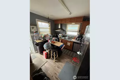 11627 24th Avenue S, Seattle, WA 98168 - Photo 3