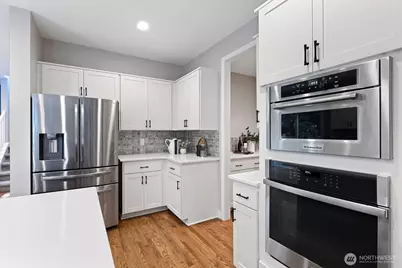9357 221st Place NE, Redmond, WA 98053 - Photo 7