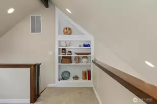 9376 Endicott St NE, Bainbridge Island, WA 98110 - Photo 21