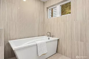 550 Paradise Ln, Edmonds, WA 98020 - Photo 19