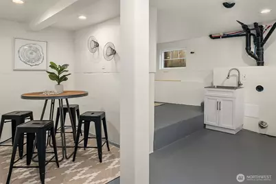 5412 Kensington Place N, Seattle, WA 98103 - Photo 33