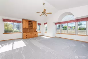 100 Bay View St, Sequim, WA 98382 - Photo 15