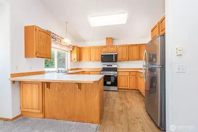 100 Bay View St, Sequim, WA 98382 - Photo 17