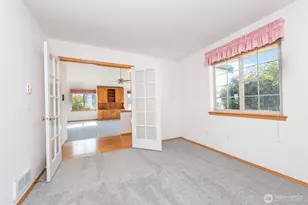 100 Bay View St, Sequim, WA 98382 - Photo 9