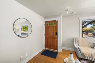 3019 E Union St, Seattle, WA 98122 - Photo 3
