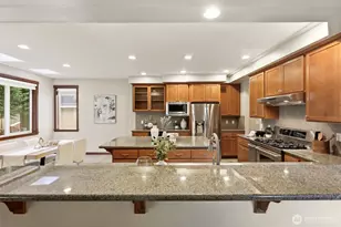 6727 180th St SE, Snohomish, WA 98296 - Photo 11