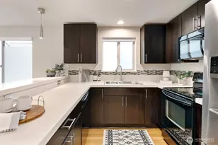 12010 31st Ave NE, Seattle, WA 98125 - Photo 17