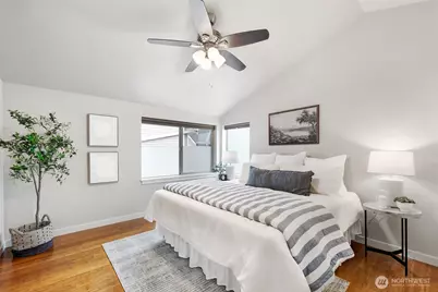 12010 31st Avenue NE #B, Seattle, WA 98125 - Photo 21