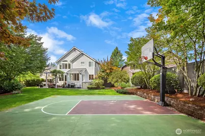 4638 230th Terrace SE, Sammamish, WA 98075 - Photo 29