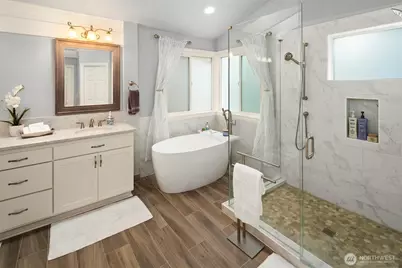 4638 230th Terrace SE, Sammamish, WA 98075 - Photo 33