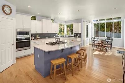 4638 230th Terrace SE, Sammamish, WA 98075 - Photo 15