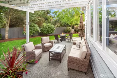 4638 230th Terrace SE, Sammamish, WA 98075 - Photo 23