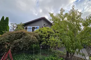609 13th Ave W, Kirkland, WA 98033 - Photo 7