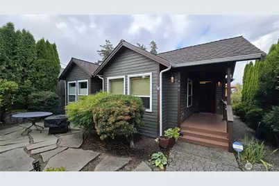 609 13th Avenue W, Kirkland, WA 98033 - Photo 1