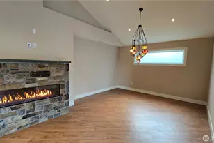 609 13th Ave W, Kirkland, WA 98033 - Photo 13