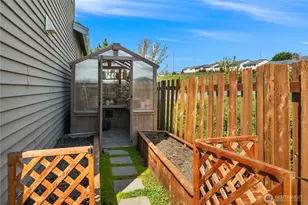 16306 24th St E, Lake Tapps, WA 98391 - Photo 39