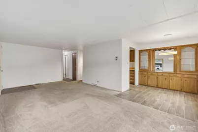 4400 Ocean Beach Highway #33, Longview, WA 98632 - Photo 7