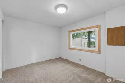 4400 Ocean Beach Highway #33, Longview, WA 98632 - Photo 19