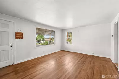 406 Windsor Way NE, Renton, WA 98056 - Photo 5