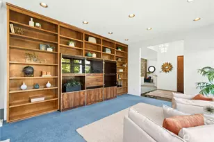 25725 NE 80th St, Redmond, WA 98053 - Photo 5