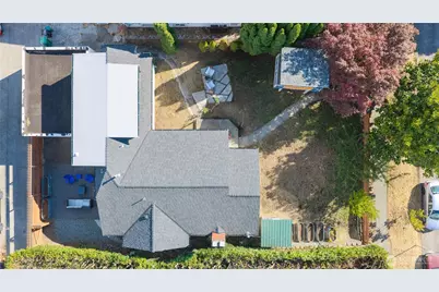 8012 25th Avenue NW, Seattle, WA 98117 - Photo 35
