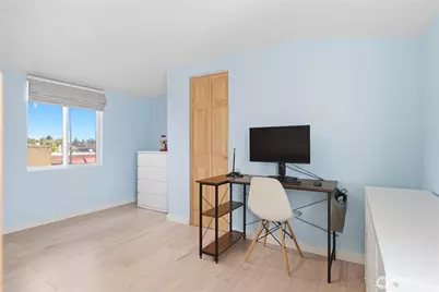 8012 25th Avenue NW, Seattle, WA 98117 - Photo 19