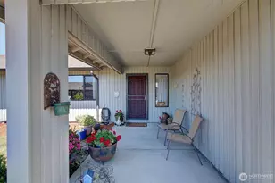 1206 NW 133rd St, Vancouver, WA 98685 - Photo 3