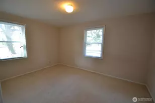 13702 Densmore Ave N, Seattle, WA 98133 - Photo 7