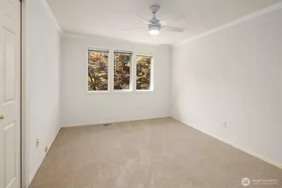 4718 191st Place NE, Sammamish, WA 98074 - Photo 29