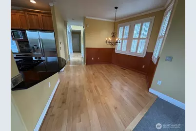 601 Bronson Place NE, Renton, WA 98056 - Photo 9