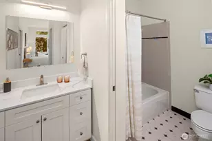 2414 1st Ave, Seattle, WA 98121 - Photo 23